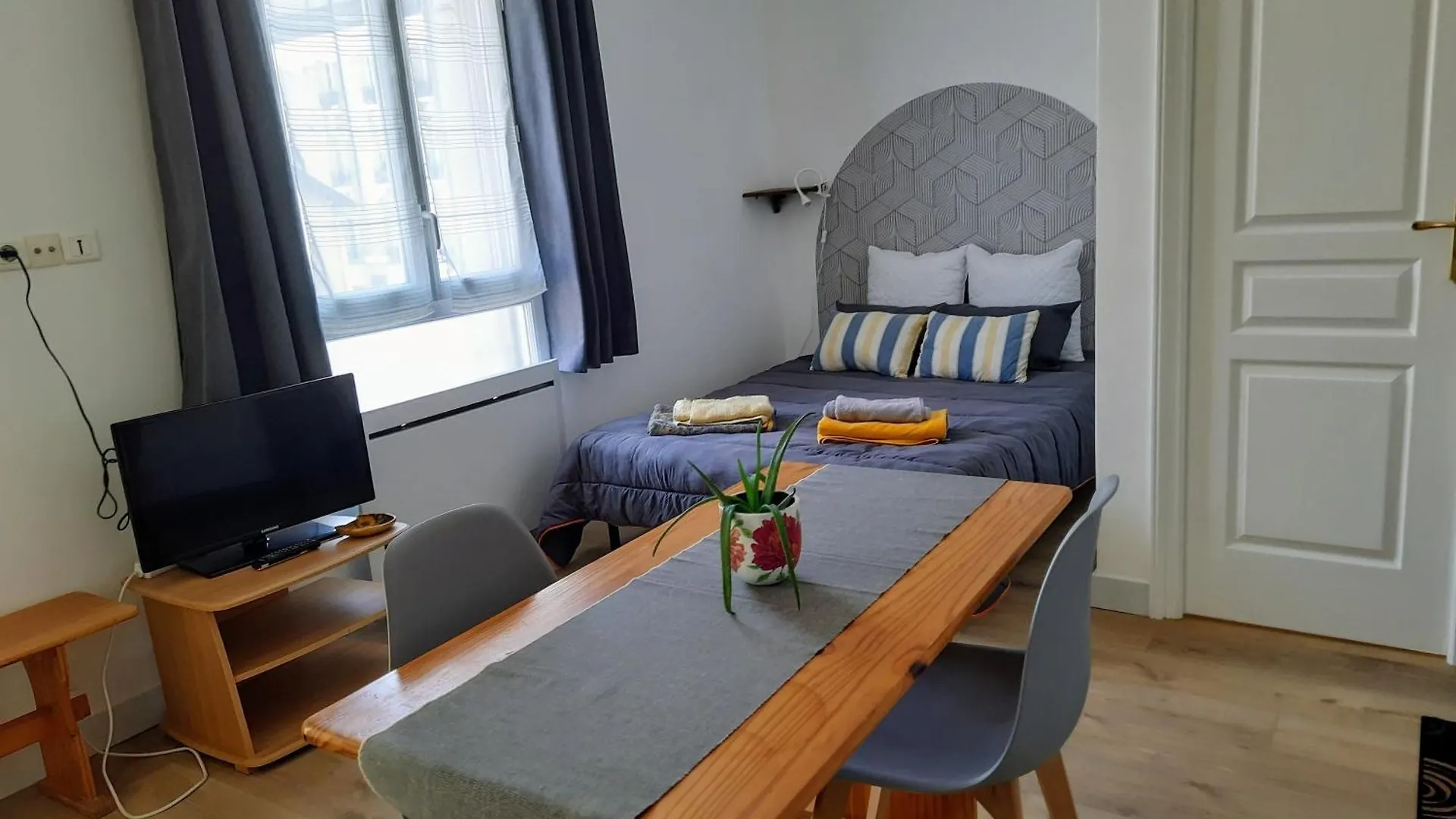 Apartment Studio Proche Paris Rer D Direct Stade De France Et Bercy Maisons-Alfort