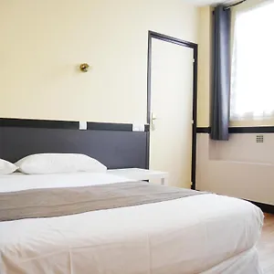 2* Hotel Des Bains A 10 Min De Paris